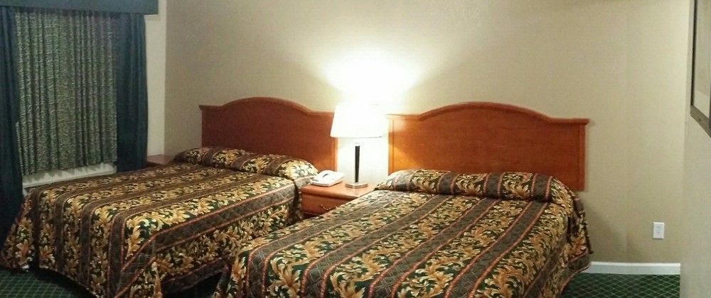 Country Inn Motel Oakdale Esterno foto